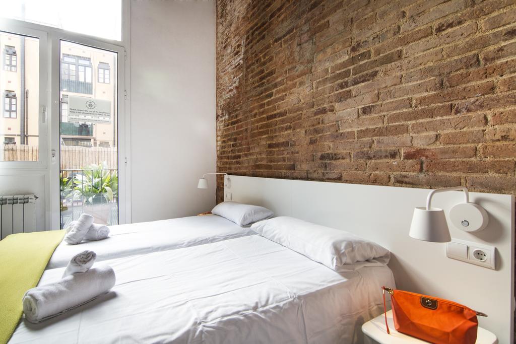 Happy People Plaza Espana Apartments Barcellona Esterno foto